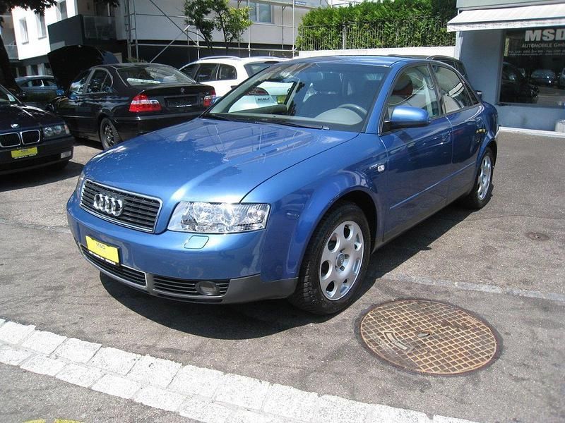 Gebraucht 2001 Audi A4 Limousine | CHF 4’500 - Bild 1/2