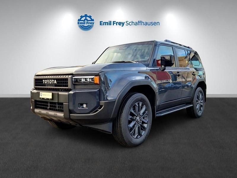 Neu Toyota Land Cruiser 205 PS (150 kW) 2026 Grau SUV