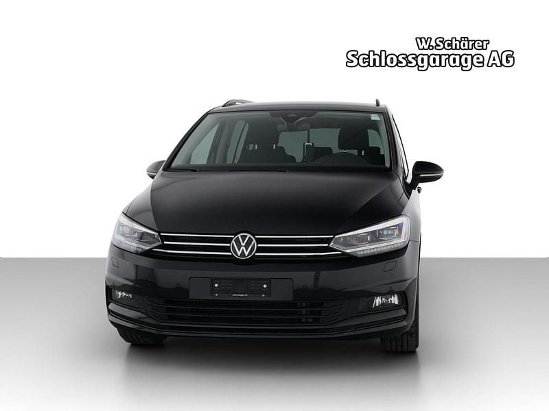 Schwarz Gebraucht 2024 VW Touran United Van / Kleinbus | CHF 35’990 (Teuer) - Bild 1/4