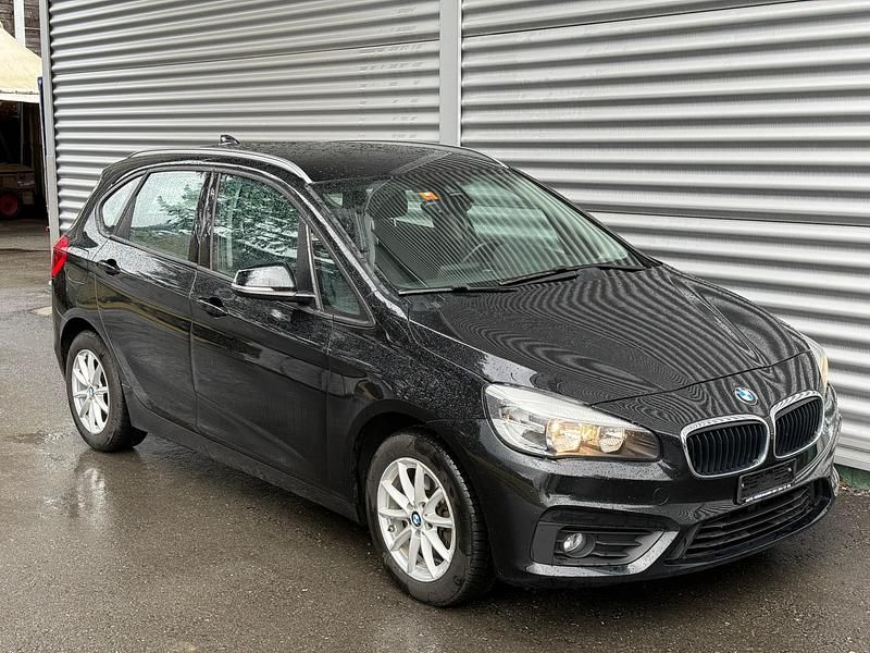 Gebraucht BMW 218 Active Tourer Luxury Line 150 PS (110 kW) 2015 Van / Kleinbus