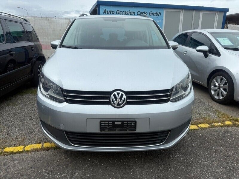 Gebraucht 2011 VW Touran Trendline Van / Kleinbus | CHF 3’000 (Superpreis) - Bild 1/4