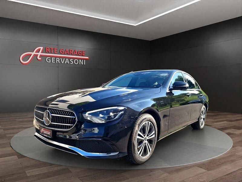 Gebraucht 2022 Mercedes E200 Avantgarde Limousine | CHF 34’800 (Superpreis) - Bild 1/4