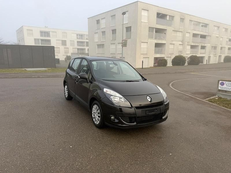 Gebraucht Renault Scénic III Expression 110 PS (80 kW) 2010 Van / Kleinbus
