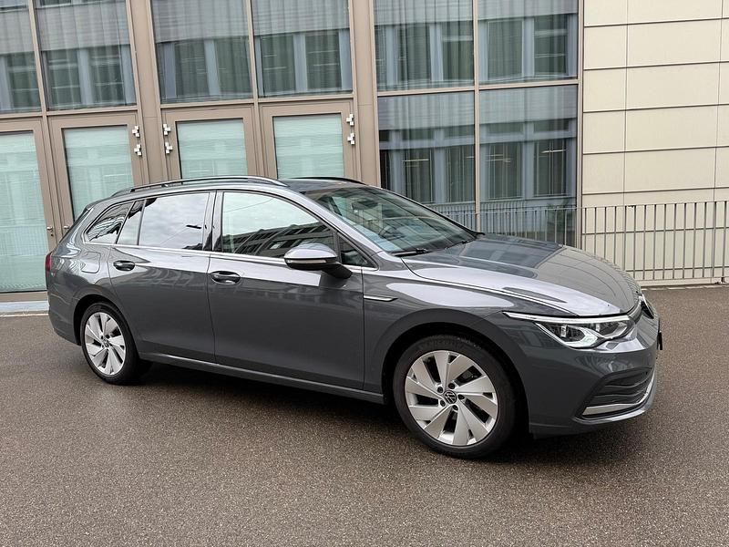 Gebraucht VW Golf VIII Style 150 PS (110 kW) 2021 Kombi