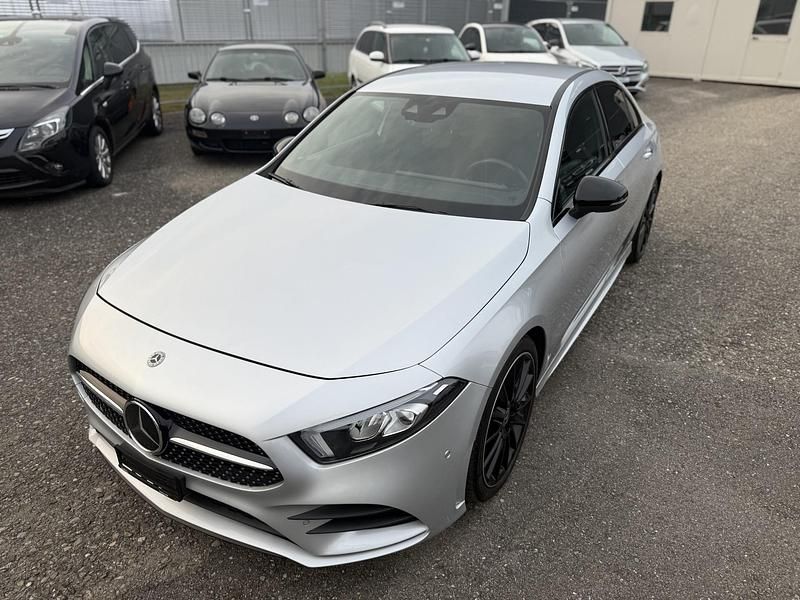 Gebraucht Mercedes A250 AMG line 224 PS (164 kW) 2019