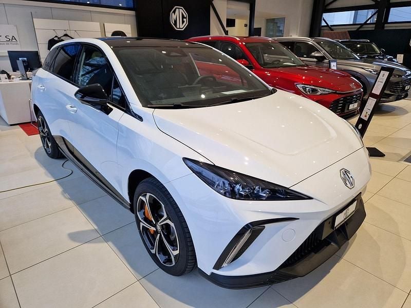 Neu MG MG4 EV 319 kW (435 PS) 2025 Weiss Kleinwagen