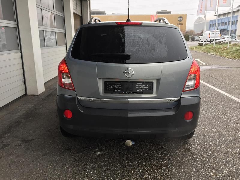 Gebraucht Opel Antara Enjoy 163 PS (119 kW) 2012 SUV
