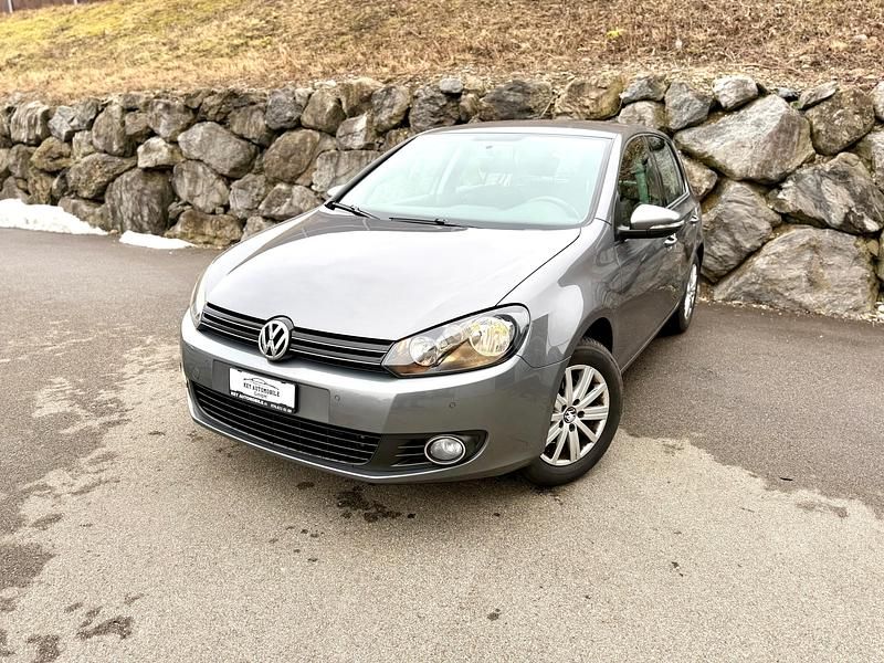 Gebraucht VW Golf VI Trendline 105 PS (77 kW) 2010 Kleinwagen