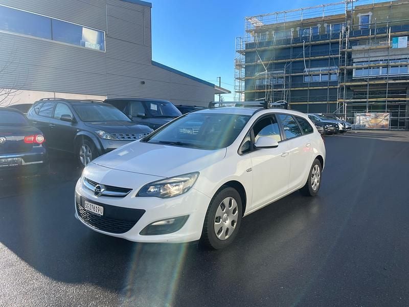 Gebraucht Opel Astra 110 PS (80 kW) 2013