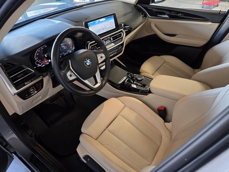 Gebraucht BMW X3 Sport Line 194 PS (142 kW) 2022 Grau SUV