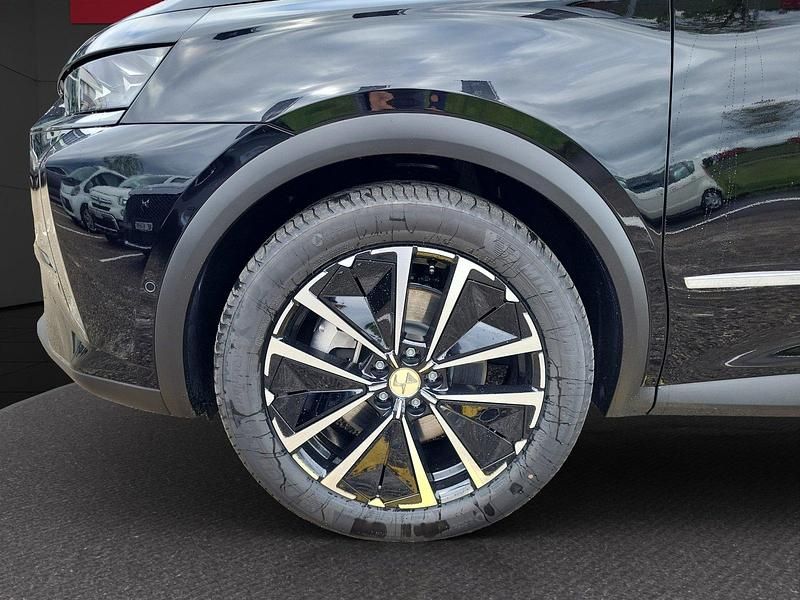 Neu DS Automobiles DS7 Crossback 300 PS (220 kW) 2026 Schwarz SUV