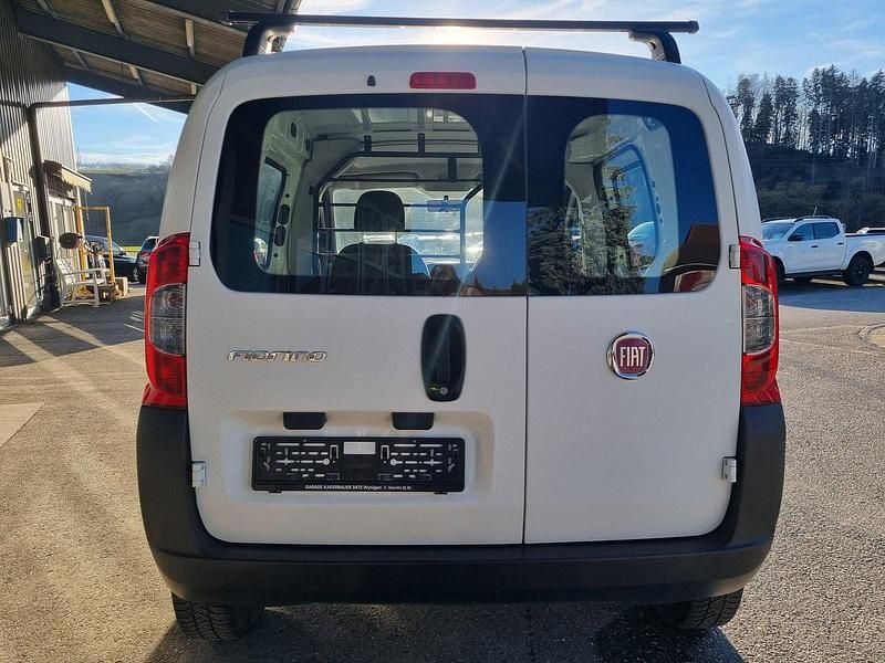 Gebraucht Fiat Fiorino 73 PS (53 kW) 2012 Van / Kleinbus