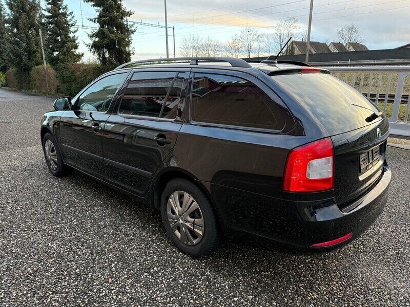 Gebraucht Skoda Octavia GreenLine 105 PS (77 kW) 2011 Kombi