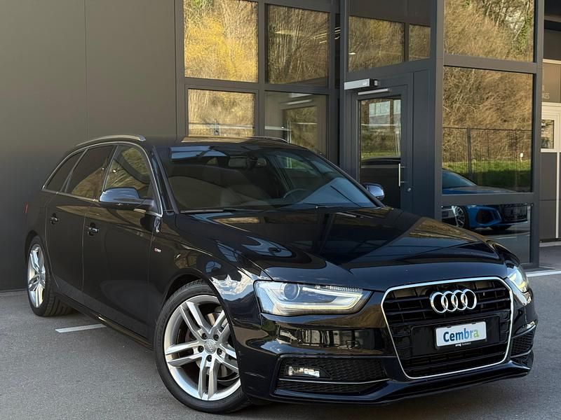 Gebraucht Audi A4 S-Line 143 PS (105 kW) 2012