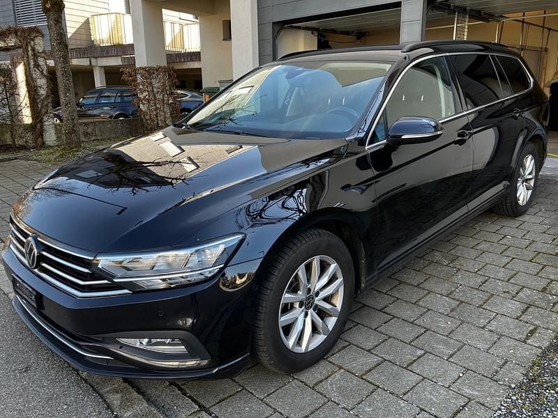 Gebraucht VW Passat Business 150 PS (110 kW) 2022 Kombi