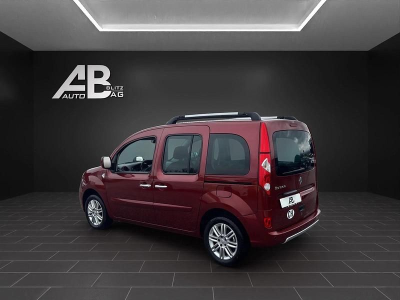 Gebraucht Renault Kangoo Happy Family 110 PS (80 kW) 2012 Van / Kleinbus