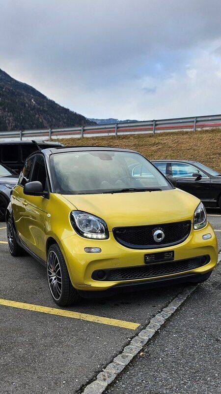Gebraucht Smart ForFour 90 PS (66 kW) 2019 Kleinwagen