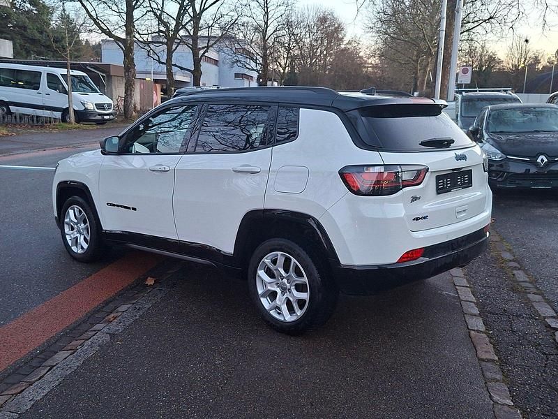 Gebraucht Jeep Compass Limited 180 PS (132 kW) 2021 SUV