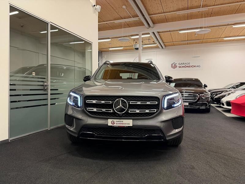 Gebraucht Mercedes GLB220 Progressive 190 PS (139 kW) 2023 Grau SUV