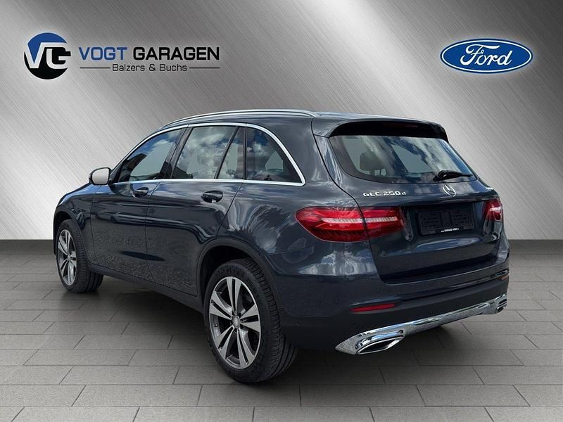 Gebraucht Mercedes GLC250 Exclusive 204 PS (150 kW) 2015 SUV