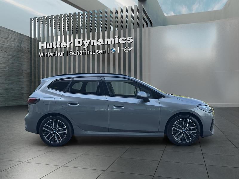 Neu BMW 223 Active Tourer Comfort Edition 211 PS (155 kW) 2025 Grau Van / Kleinbus