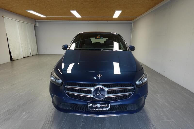 Gebraucht 2019 Mercedes B220 Style Van / Kleinbus | CHF 18’500 - Bild 1/4