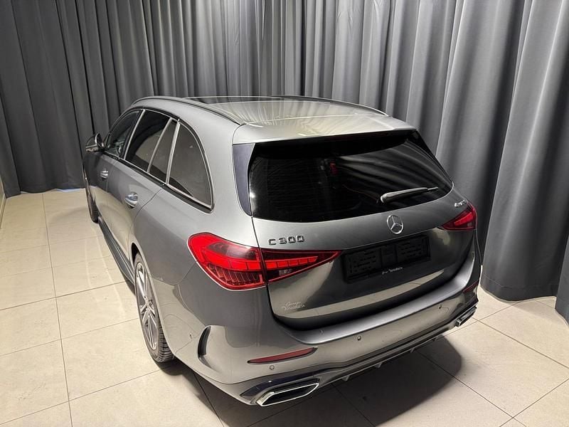 Gebraucht Mercedes C300e AMG line 258 PS (189 kW) 2022