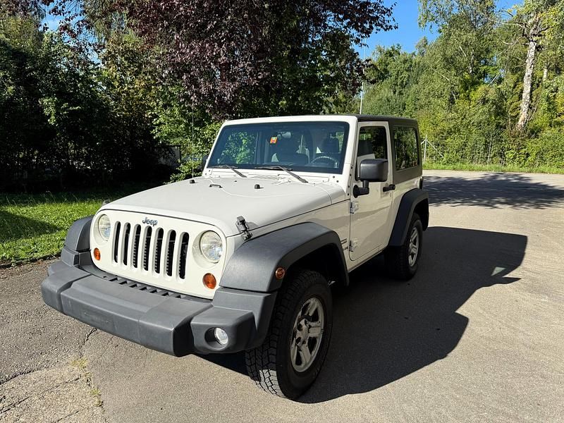 Gebraucht Jeep Wrangler Sport 177 PS (130 kW) 2011 SUV