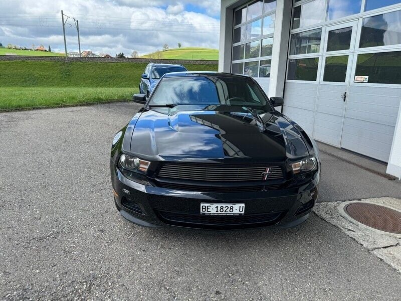 Gebraucht Ford Mustang 309 PS (227 kW) 2011 Coupé