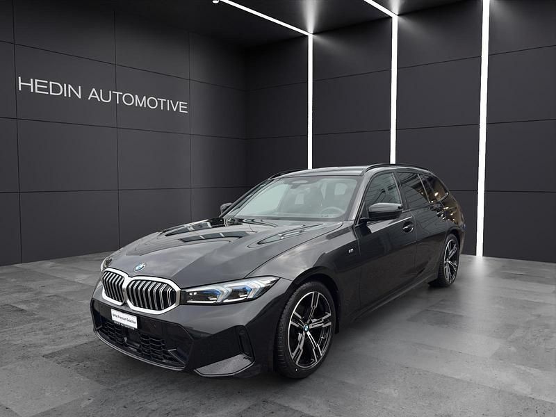 Schwarz Gebraucht 2024 BMW 320e M Sport Kombi | CHF 45’900 (Etwas zu teuer) - Bild 1/4