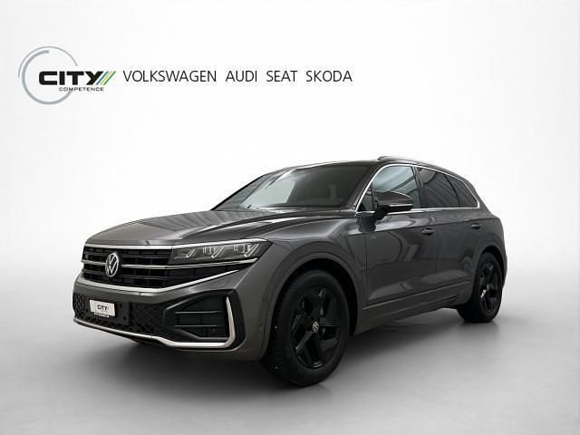 Grau Gebraucht 2024 VW Touareg R-line SUV | CHF 61’700 (Fairer Preis) - Bild 1/4