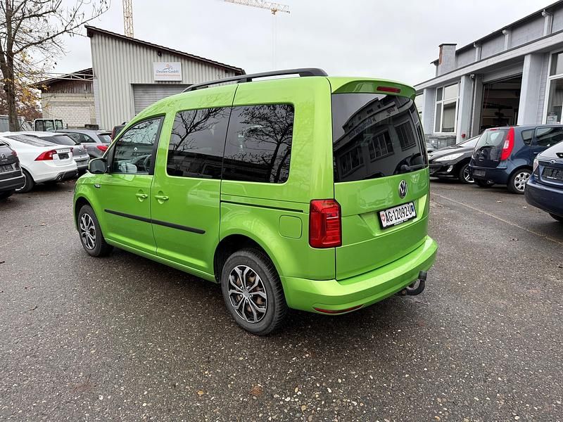 Gebraucht VW Caddy Family 102 PS (75 kW) 2016 Van / Kleinbus