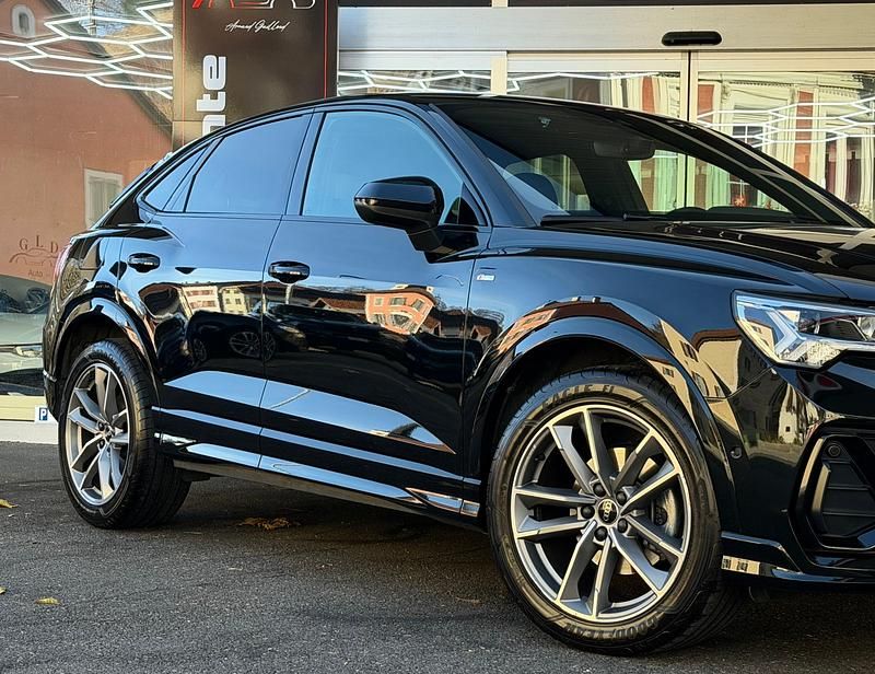 Gebraucht Audi Q3 Sportback S-Line 150 PS (110 kW) 2022 SUV