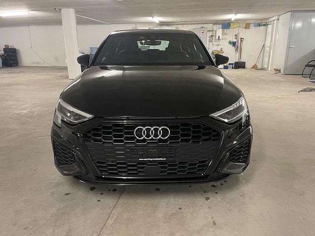Gebraucht 2021 Audi A3 Sportback e-tron Attraction Kleinwagen | CHF 28’500 (Etwas zu teuer) - Bild 1/4
