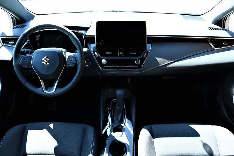 Gebraucht Suzuki Swace 122 PS (89 kW) 2024 Kombi