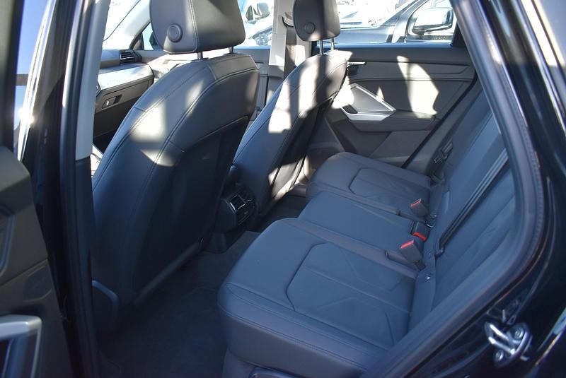 Gebraucht Audi Q3 Sportback Attraction 150 PS (110 kW) 2023 SUV