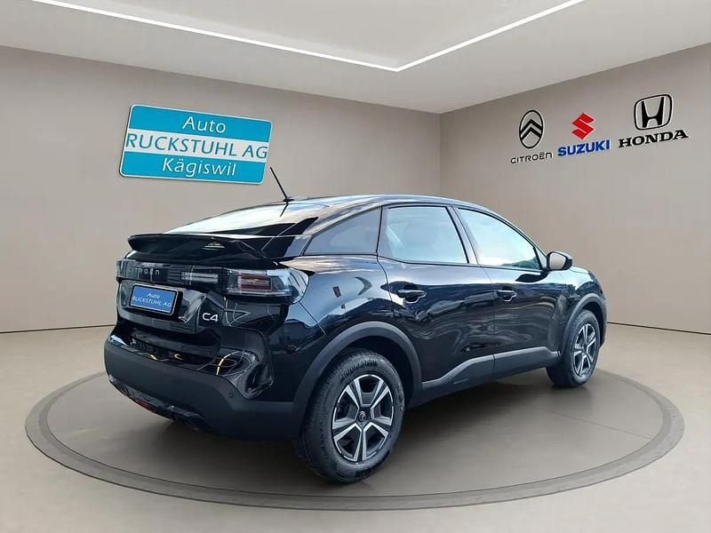 Neu Citroën C4 110 PS (80 kW) 2026 Schwarz SUV