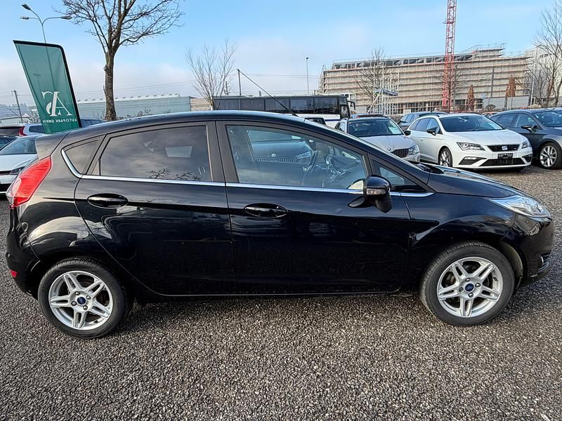 Gebraucht Ford Fiesta Titanium 125 PS (91 kW) 2013 Kleinwagen