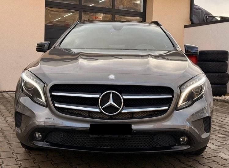 Gebraucht Mercedes GLA200 Night 156 PS (114 kW) 2016 SUV