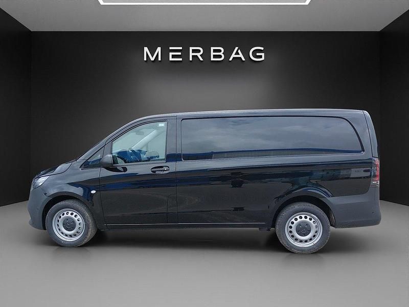 Neu Mercedes Vito 136 PS (100 kW) 2025 Van