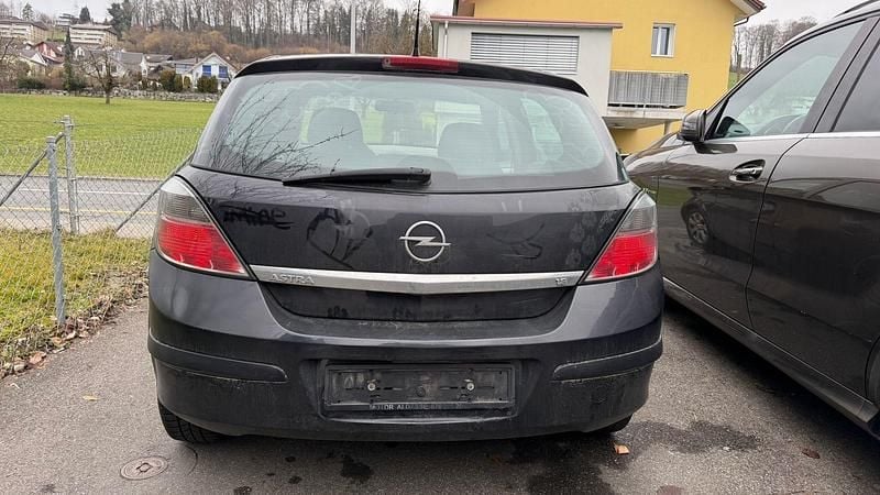 Gebraucht Opel Astra Enjoy 140 PS (102 kW) 2008