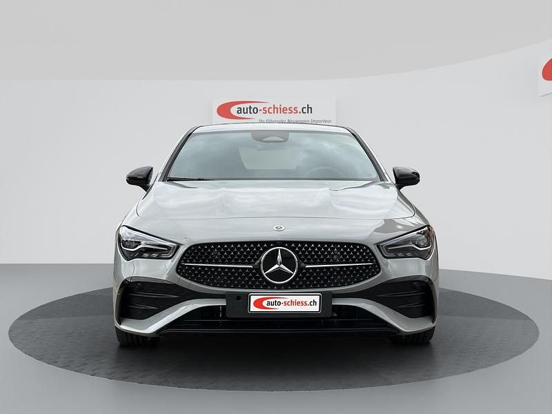 Gebraucht Mercedes CLA200 AMG line 163 PS (119 kW) 2025