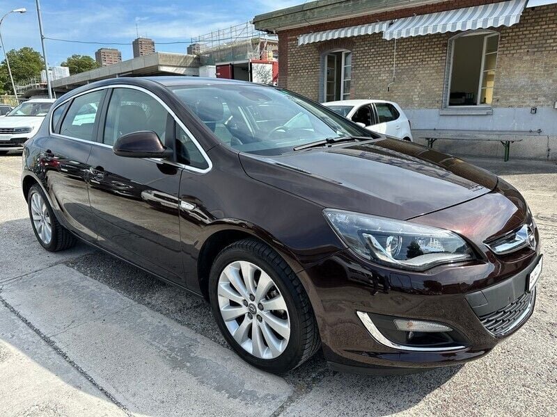 Gebraucht Opel Astra Cosmo 140 PS (102 kW) 2015