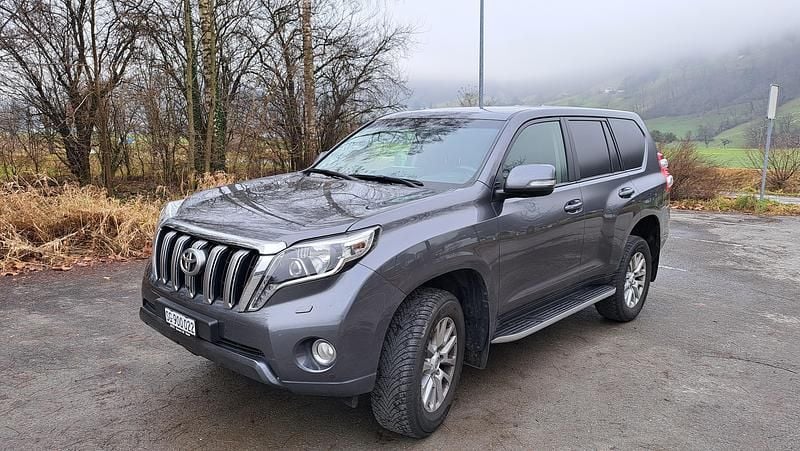 Gebraucht 2017 Toyota Land Cruiser Premium | CHF 36’200 (Fairer Preis) - Bild 1/4