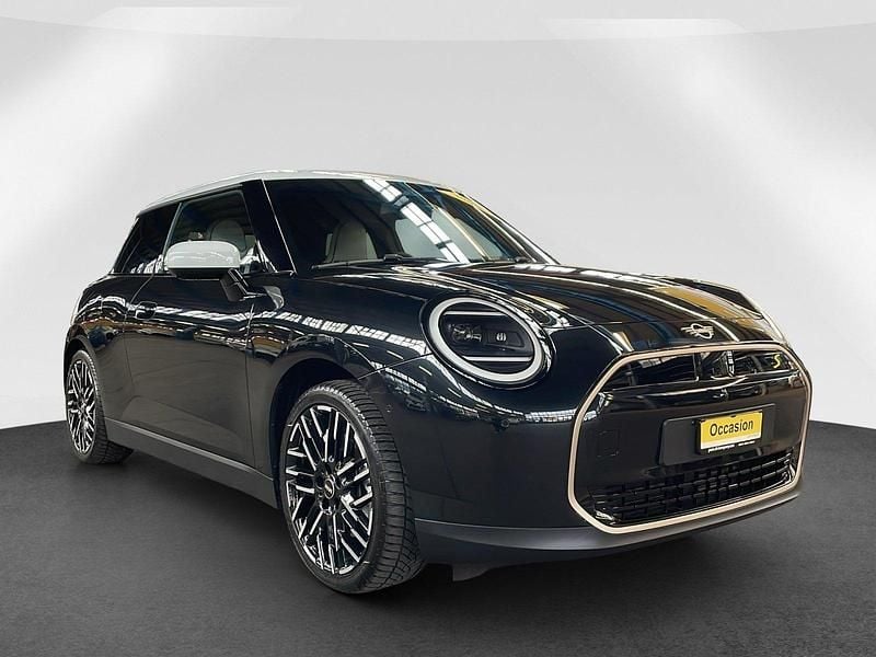 Gebraucht Mini Cooper SE 160 kW (218 PS) 2024 Kleinwagen