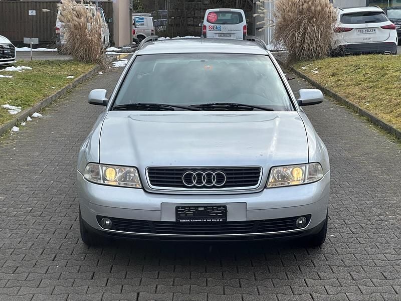 Gebraucht Audi A4 Ambiente 150 PS (110 kW) 2001 Kombi