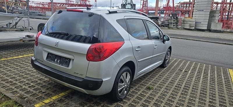 Gebraucht Peugeot 207 120 PS (88 kW) 2010 Kombi
