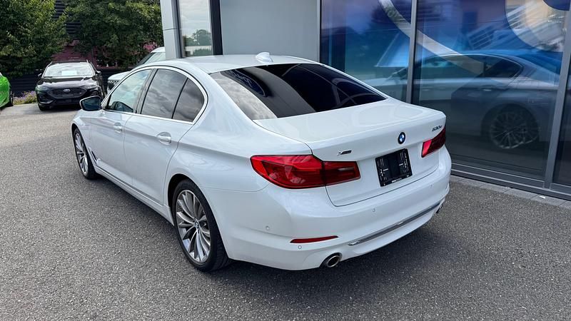 Gebraucht BMW 530e Comfort Edition 252 PS (185 kW) 2019 Weiss Limousine