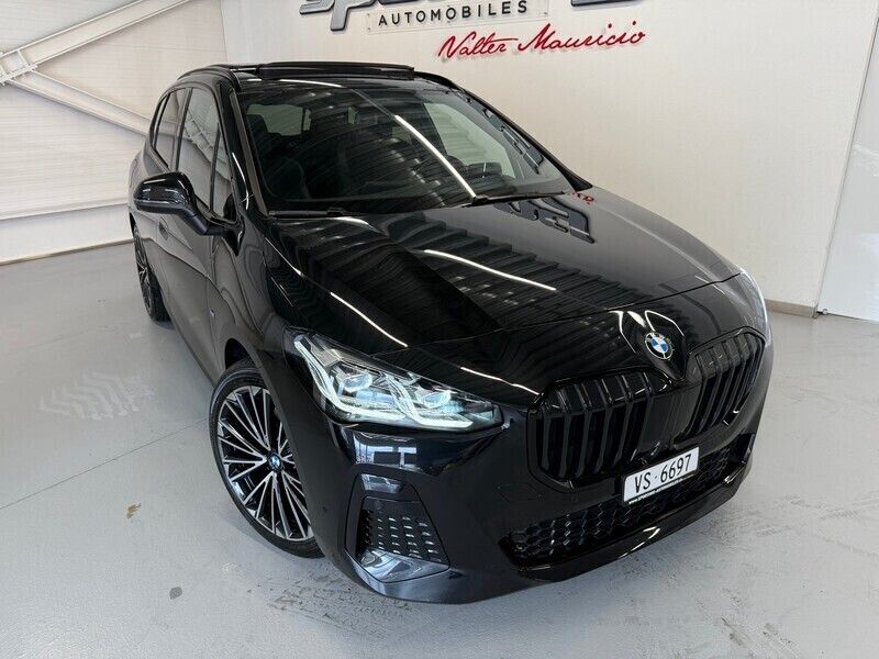 Gebraucht BMW 220 Active Tourer M Sport 156 PS (114 kW) 2022 Van / Kleinbus