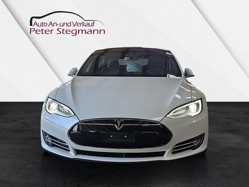 Gebraucht 2015 Tesla Model S Kleinwagen | CHF 19’900 (Guter Preis) - Bild 1/4